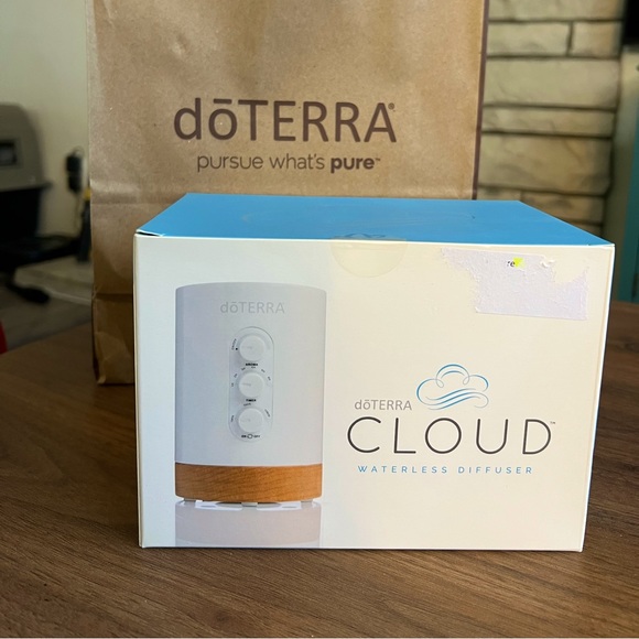Doterra Other Nwt Doterra Cloud Diffuser Poshmark